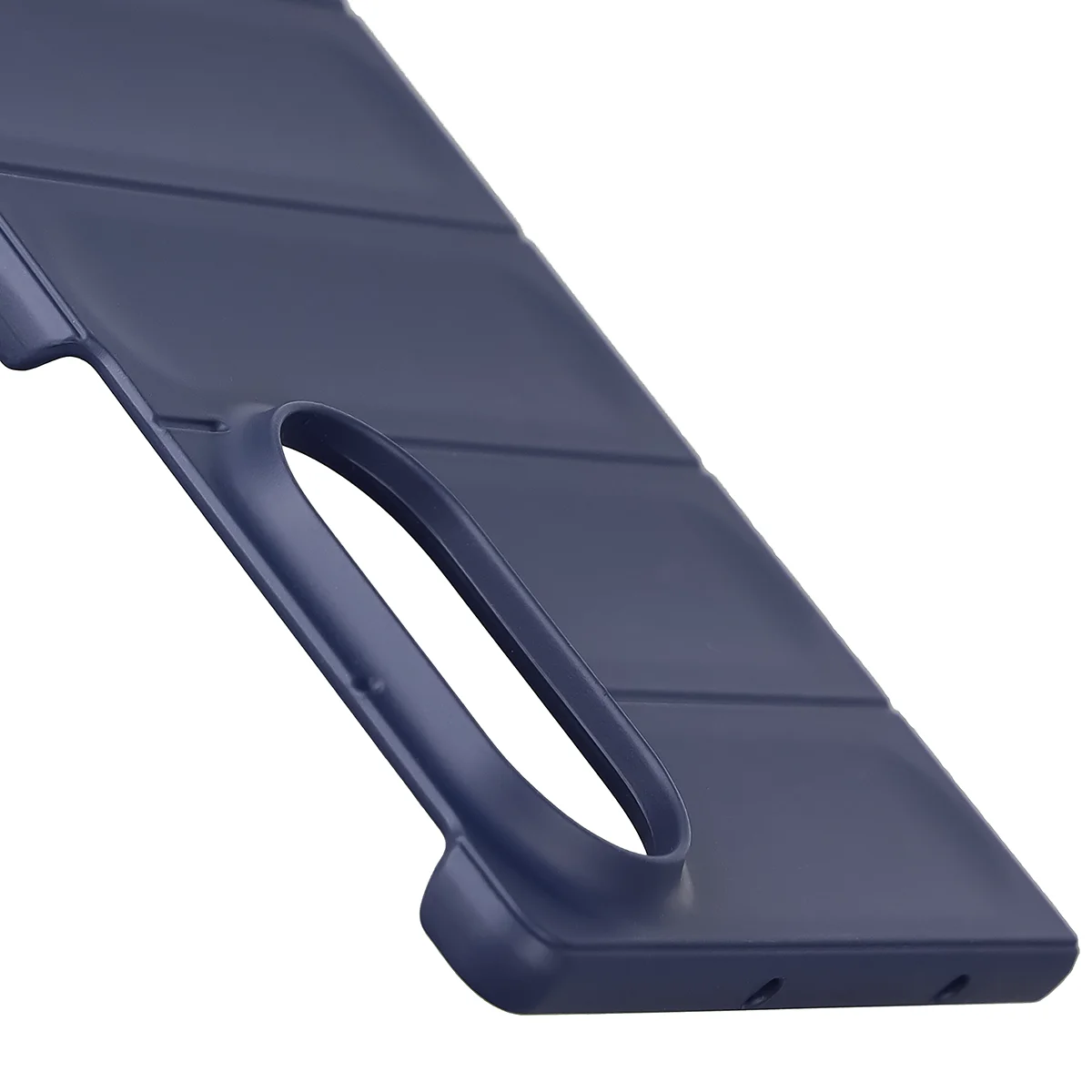 Teksturowane boki i podwyższone krawędzie ekranu i aparatu w etui Bizon Case Tur do Galaxy Z Fold8